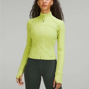NEW Lululemon Ribbed Nulu Cropped Define Jacket, 2, Wasabi
